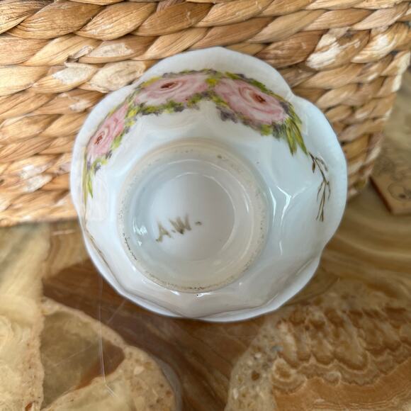 Floral Handoainted Bowl with Gold Edges - Picture 3 of 6